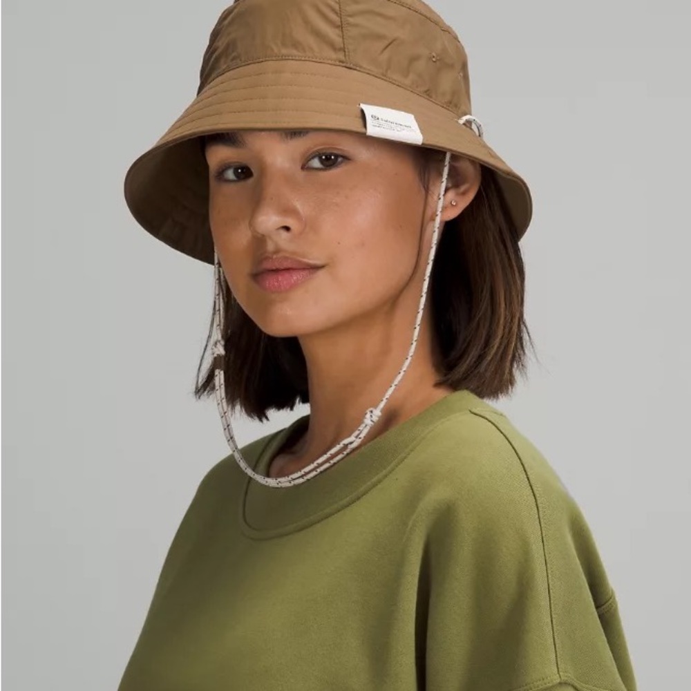 NWT Lululemon Patch Logo Bucket Hat s/m